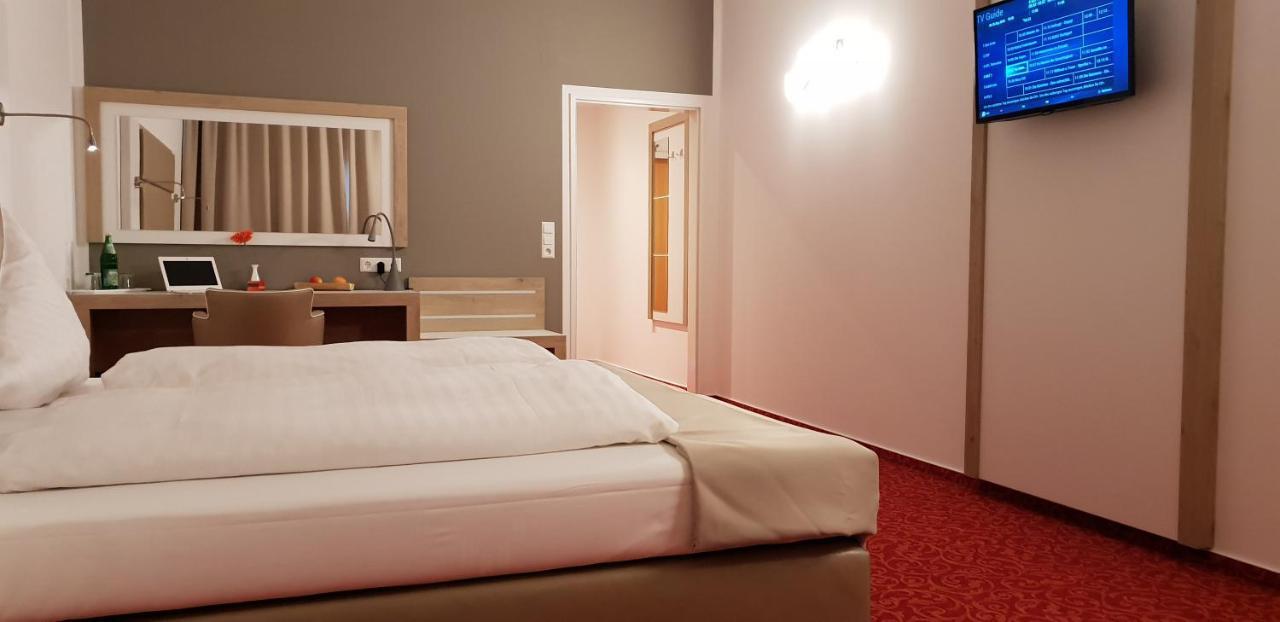 Confour Hotel Бургдорф Экстерьер фото