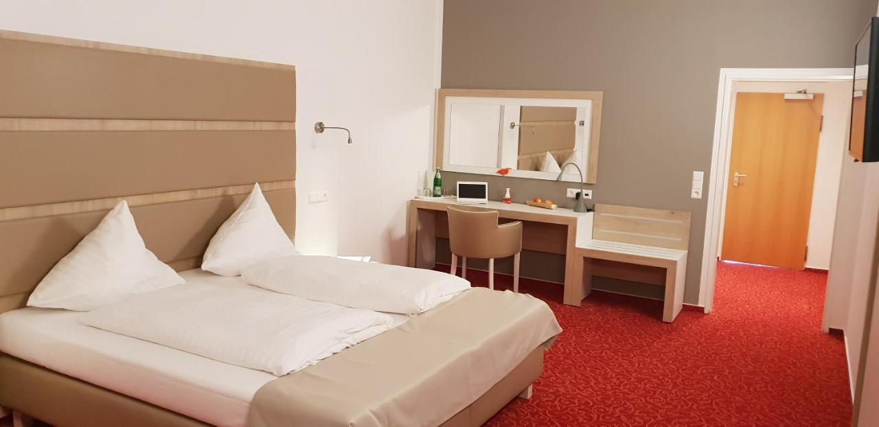 Confour Hotel Бургдорф Экстерьер фото