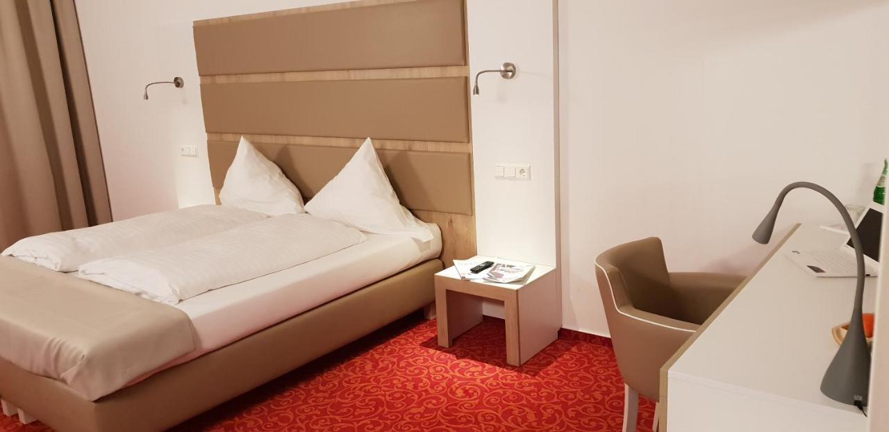 Confour Hotel Бургдорф Экстерьер фото