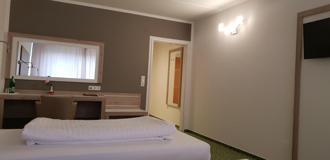Confour Hotel Бургдорф Экстерьер фото