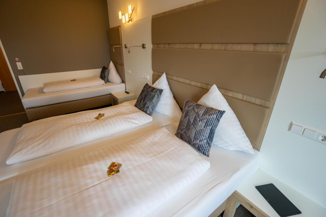 Confour Hotel Бургдорф Экстерьер фото